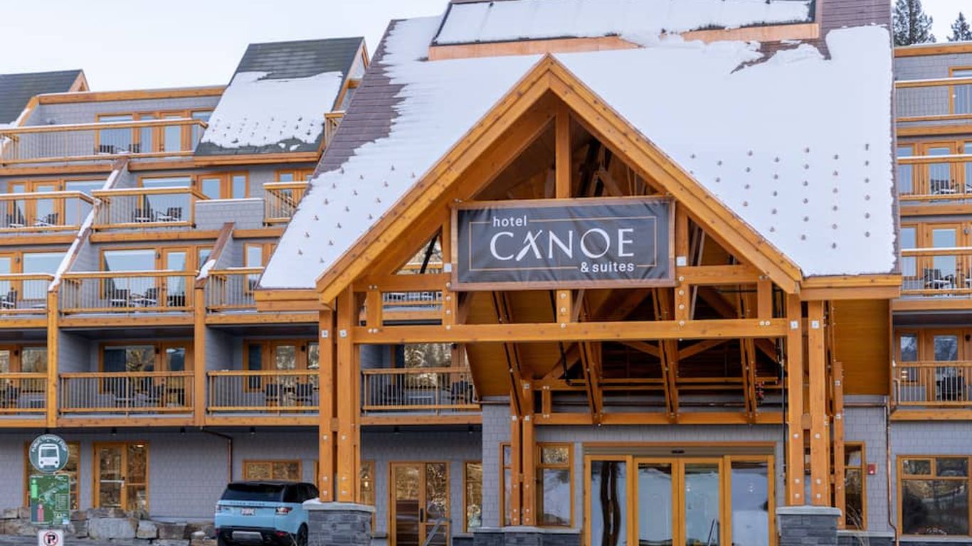 Hotel Canoe and Suites