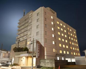 Royalcity Hotel - Ube - Gebouw