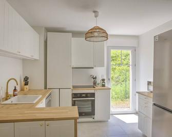 L'épopée - A 20 min de la plage - Arcachon - Kitchen