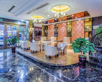 Yiwu Lvcheng Hotel - Kim Hoa - Hành lang