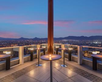 Ramada Plaza by Wyndham Konya - Konya - Balcony