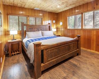 Tahquitz Pines Retreat - Idyllwild - Slaapkamer