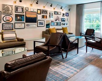 Delta Hotels by Marriott Basking Ridge - Basking Ridge - Sala de estar
