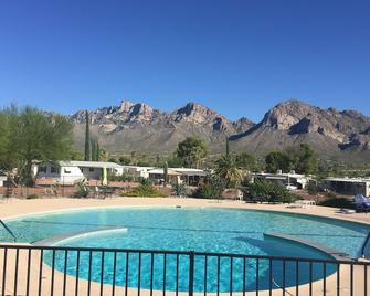 Breathtaking Mountain Views from home & deck - Oro Valley - Piscina