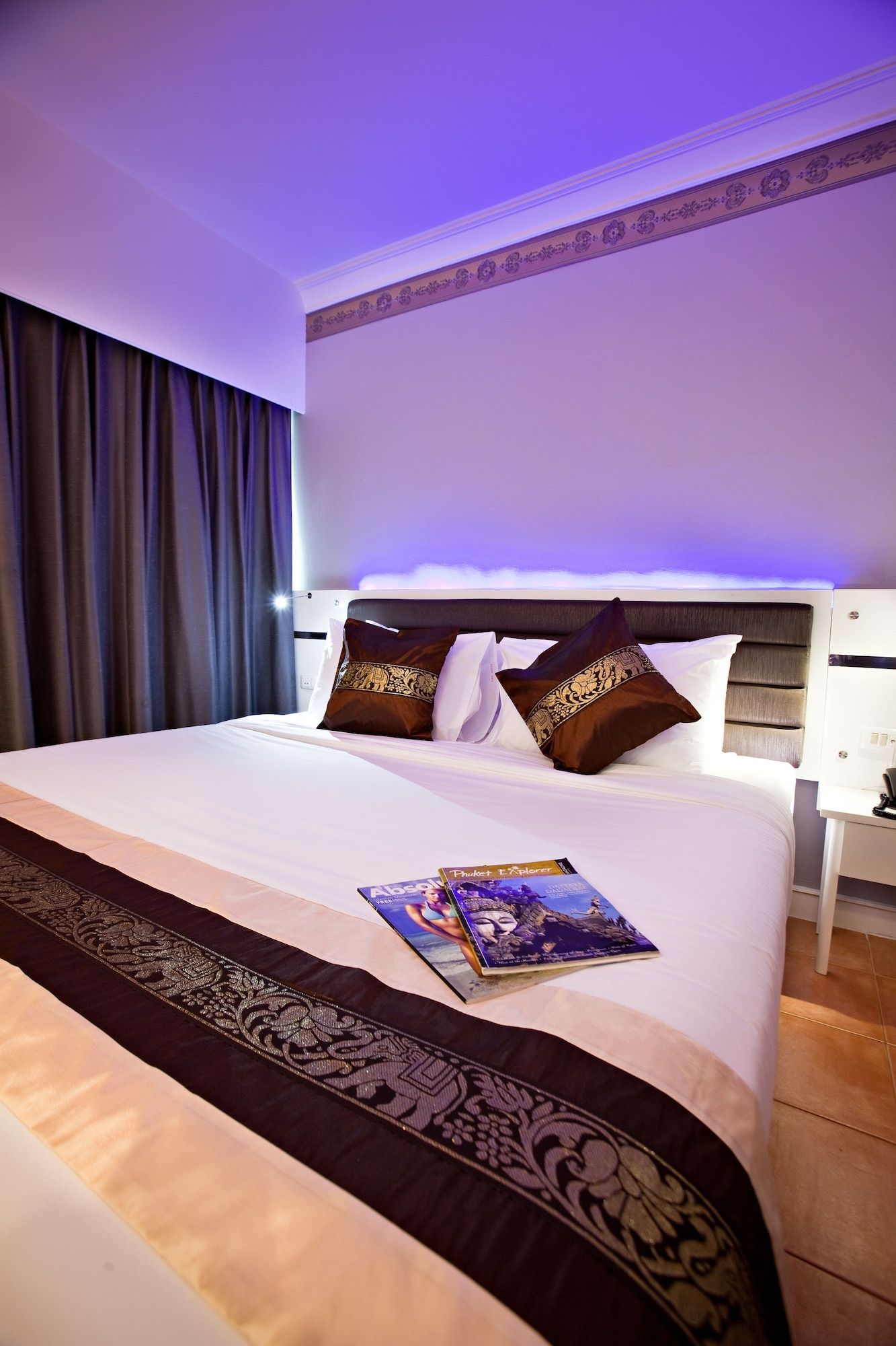 C & N Hotel Patong, Phuket - פאטונג - חדר שינה
