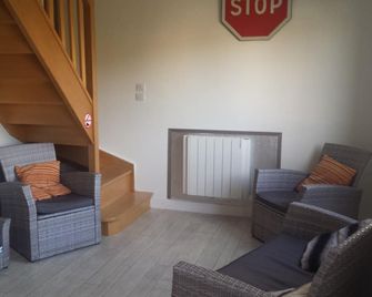 House - Ouistreham - Living room