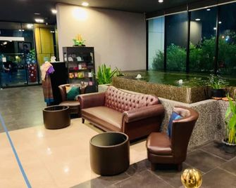 Mantra Varee Hotel - Khon Kaen - Lobby