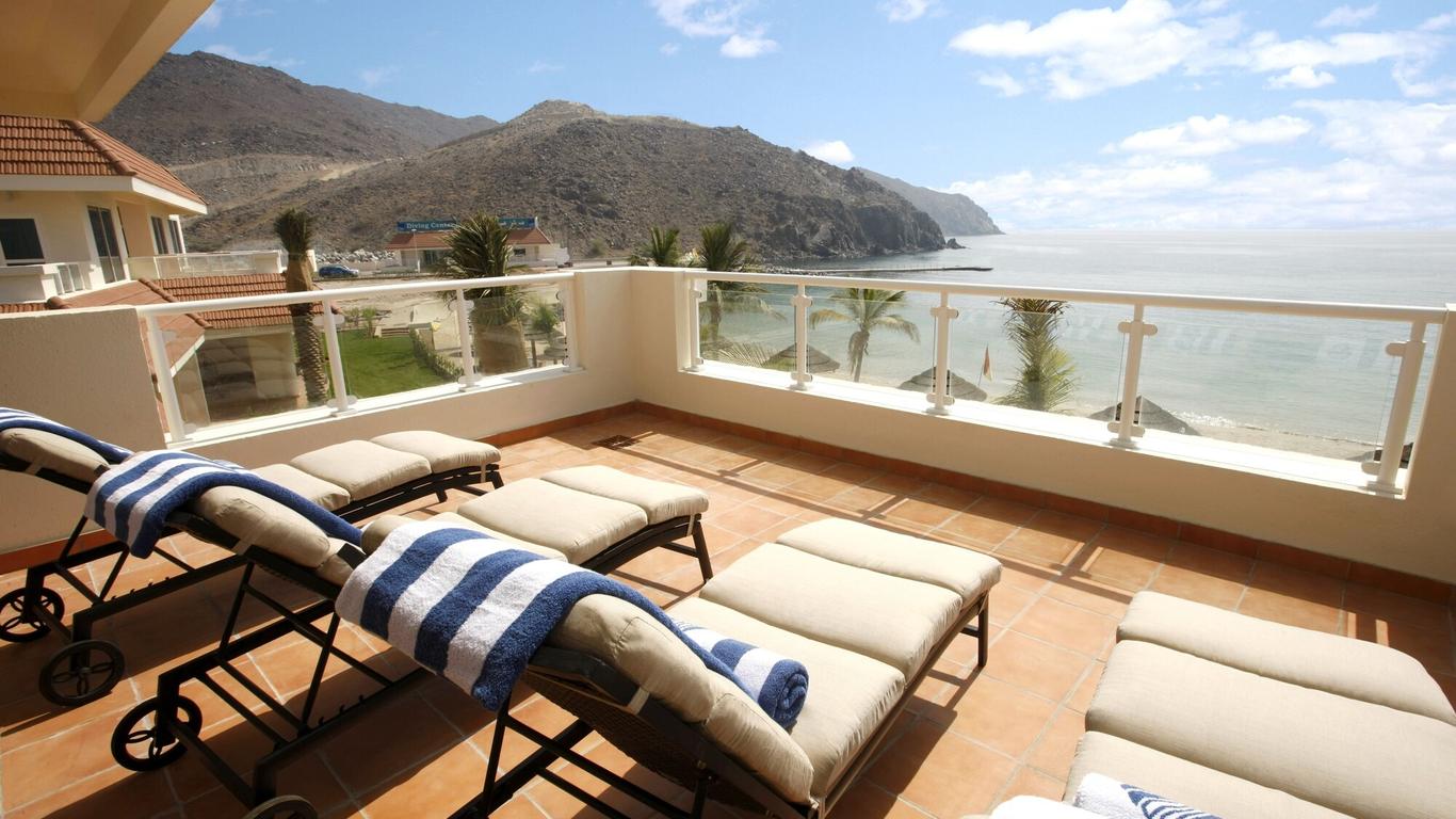 Oceanic Khorfakkan Resort & Spa