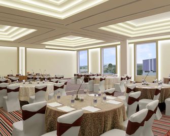 Mercure Chennai Sriperumbudur - Srīperumbūdūr - Sala de banquetes