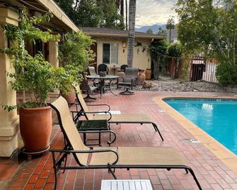 Room 7 in a charming boutique hotel, very private, by the pool in downtown PS - Palm Springs - Pool