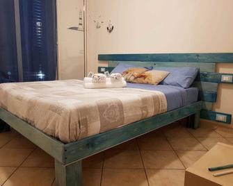 B&B fragranza di sicilia - Giardini Naxos - Bedroom