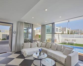 Protaras Almaria Villa Alm08 - Paralímni - Living room