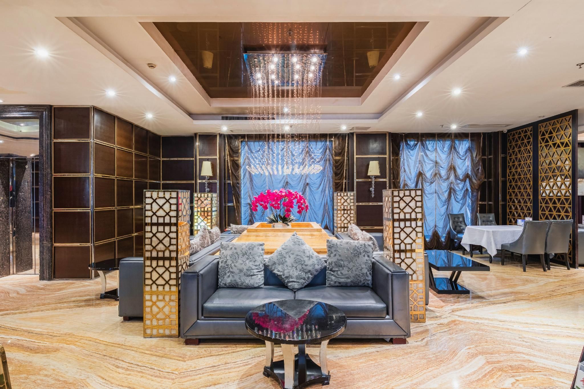 Guiyang Summer Kangqiao Hotel (Guiyang Baiyun Happy World) - قوييانغ - ردهة