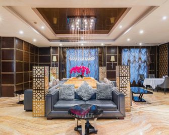 Guiyang Summer Kangqiao Hotel (Guiyang Baiyun Happy World) - قوييانغ - ردهة