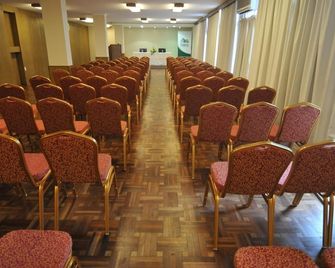 Hotel Los Cedros - Salto - Meetingraum