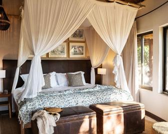 Amani Safari Camp - Kruger National Park - Bedroom