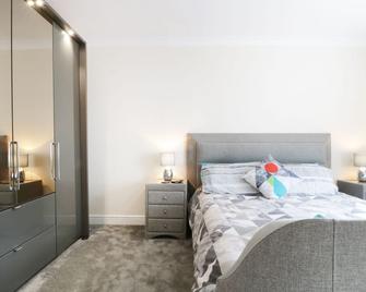 Fox's Den - Keswick - Bedroom