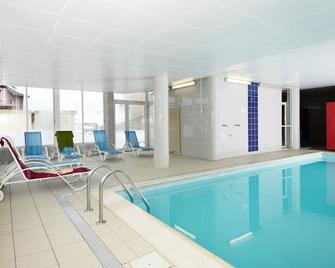 Résidence Odalys Les Hauts de Peyragudes - Germ - Pool