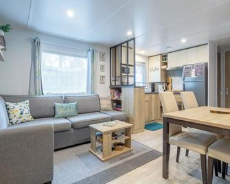Mobil home tout confort climatiseur - Pont-Aven - Sala de estar