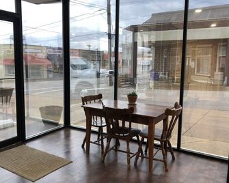 Bell South Executive Suite Downtown Troy - Troy