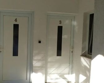 Rooms Lutra - Bilje - Korytarz