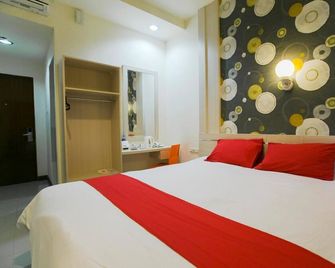 Halogen Hotel Airport Surabaya - Sidoarjo