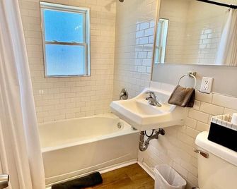 Davenport Dwellings-Midtown 3Bed - Omaha