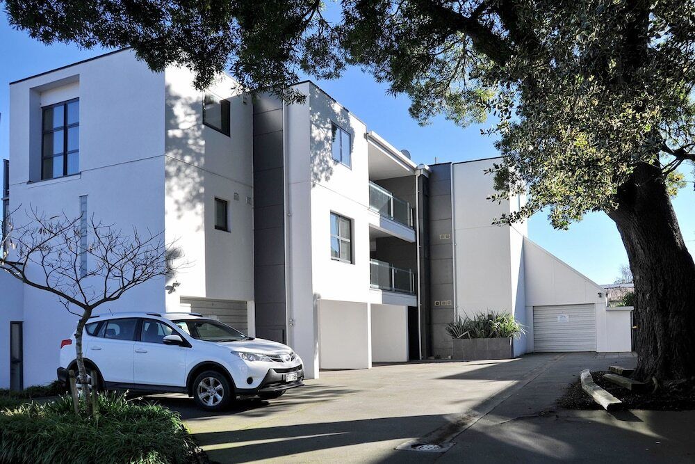 Apartment near Hagley Park with Secure Entry- Carlton Villa 3 - כרייסטצ'רץ' - בניין