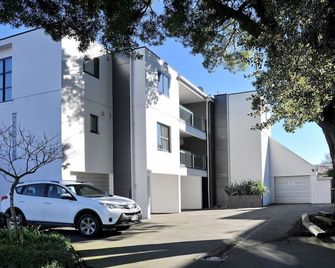 Apartment near Hagley Park with Secure Entry- Carlton Villa 3 - כרייסטצ'רץ' - בניין