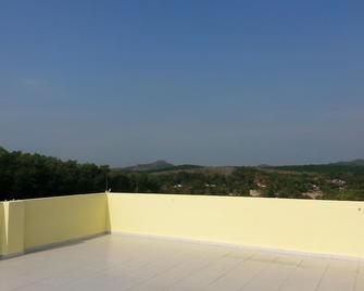 Alor Villa - Alor Gajah - Balcón