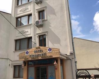 Ihva Otel Pier Loti - Estambul - Edificio