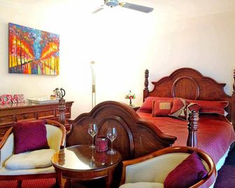Mountain Sanctuary B&B - Eagle Heights - Sala de estar
