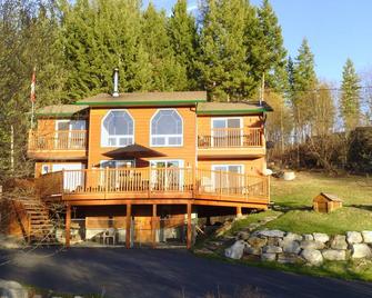 Quiet Peaceful Carmi Mountain Home. - Penticton - Edificio