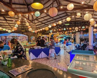 Subic Waterfront View Resort - Olongapo