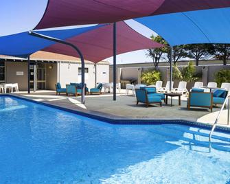 ibis Styles Geraldton - Geraldton - Pool