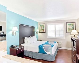 Cabana Inn & Suites - Long Beach - Camera da letto