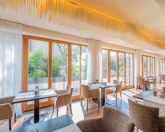 Bio Thermalhotel Falkenhof - באד פוסינג - מסעדה