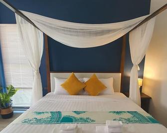 Wayla Villa@Maikhaobeach - Mai Khao - Bedroom