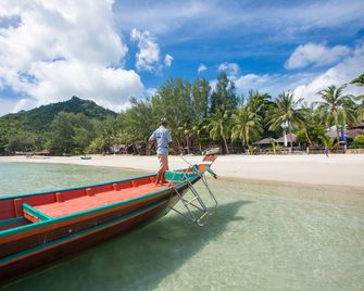 Bottle Beach 1 Resort - Ko Pha Ngan - Beach