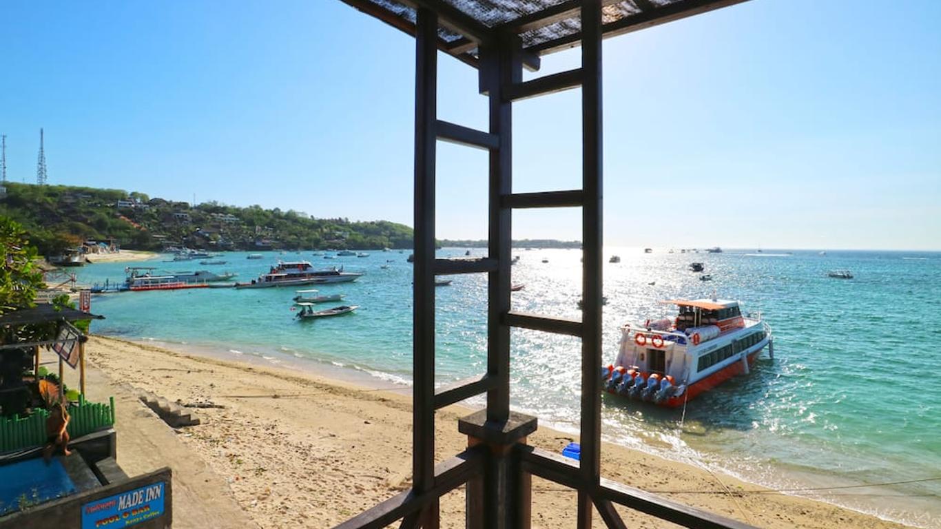 The Beach Huts Lembongan