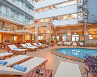 فندق إيبيسكوس - مدينة رودس - حوض السباحة