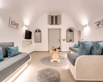 Tiara Suites Santorini - Thera - Living room