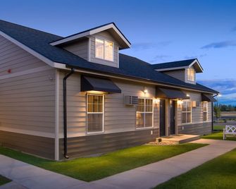 Stratford Suites - Airway Heights - Gebouw