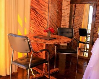 Amanya 1-Bed Elephant Suite Tent - Amboseli - Dining room