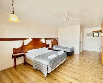 North Ward/Yongala Lodge By The Strand - Townsville - Κρεβατοκάμαρα