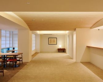Shin-Osaka Station Hotel - Osaka