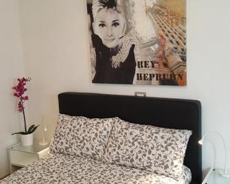 H5-5H Luxury Room - Maranello - Bedroom
