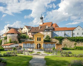 Forstinger Hotel - Schaerding - Building