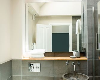 The Farmhouse at Redcoats Restaurant & Hotel - Stevenage
