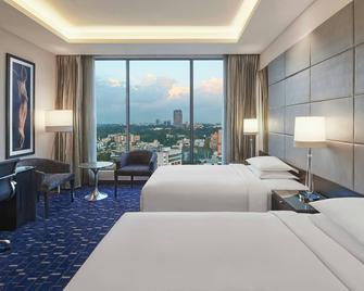 Renaissance Bengaluru Race Course Hotel - Bangalore - Yatak Odası